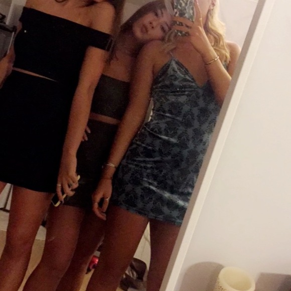 Free People Velvet Say It Twice Slip in Teal (S) - Picture 4 of 6